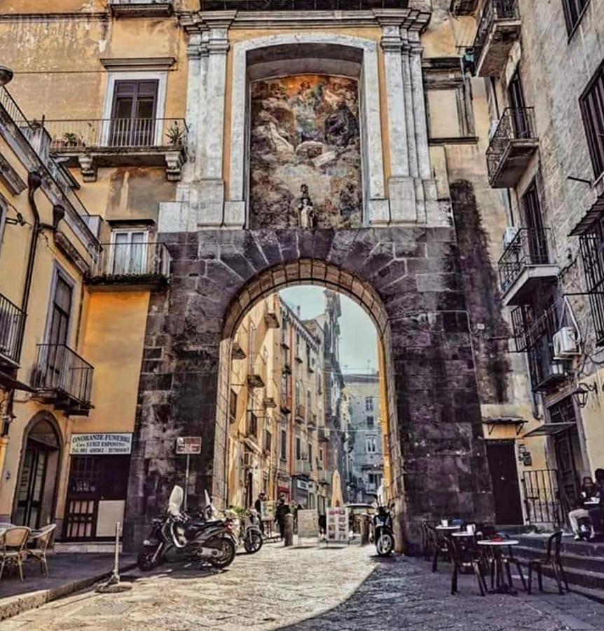 Casa Di Maggio - Centro Storico Napoliアパートメント エクステリア 写真